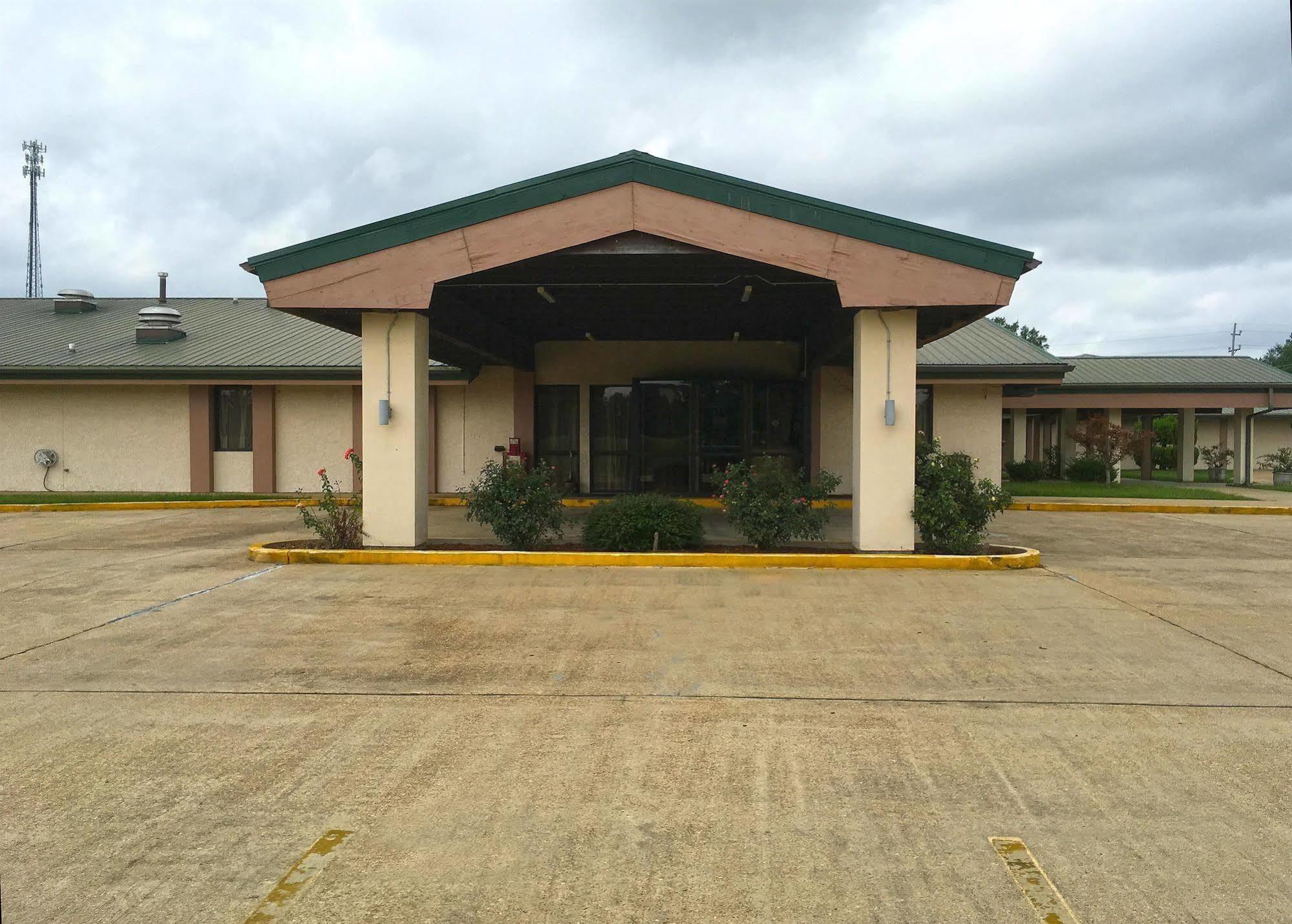 America'S Best Value Inn And Suites Aberdeen Exterior photo